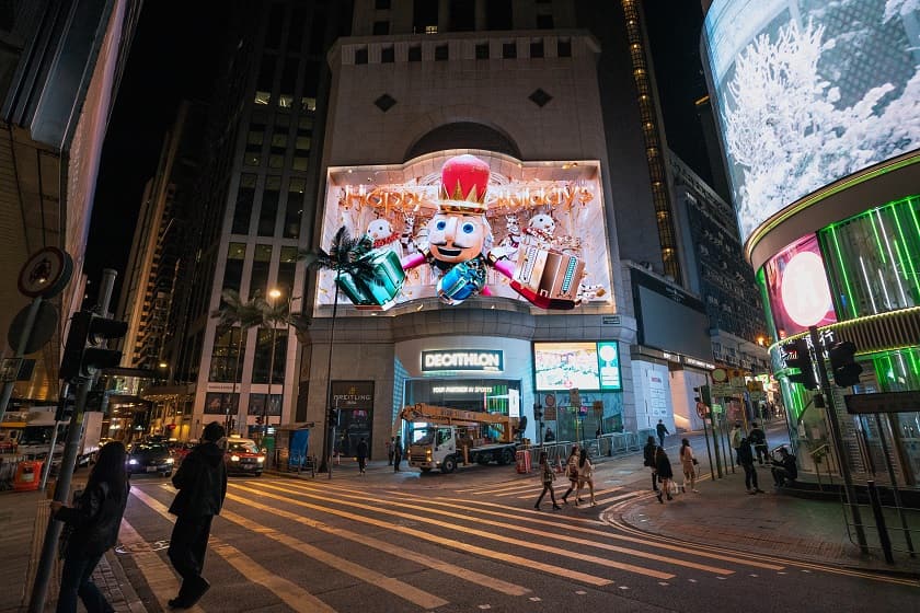 Photo of the 3D TV screen advertisement in Central